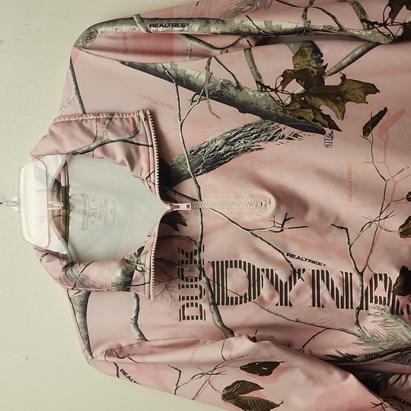 Duck Dynasty Women's Pink Camo Pullover 1/4" Zip. - Picture 4 of 11